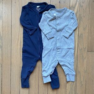 Set of 2 Snap Front One-Piece Pajamas Sz 0-3M